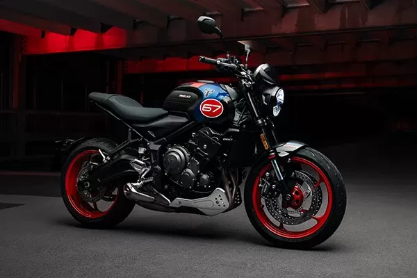 Triumph Trident 660 Triple Tribute Edition