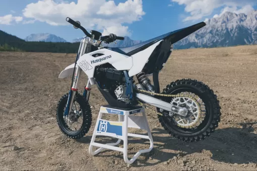 husqvarna-oct24-new25ee5-gallery9.jpg